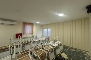 Krečenje zida - kombinacija dve boje